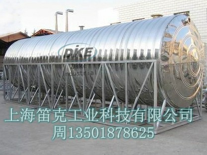 不銹鋼圓柱形水箱